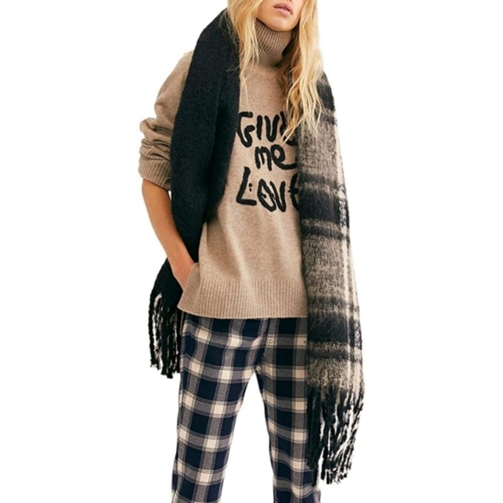 NWT Free People Gemini Plaid Blanket Black Scarf